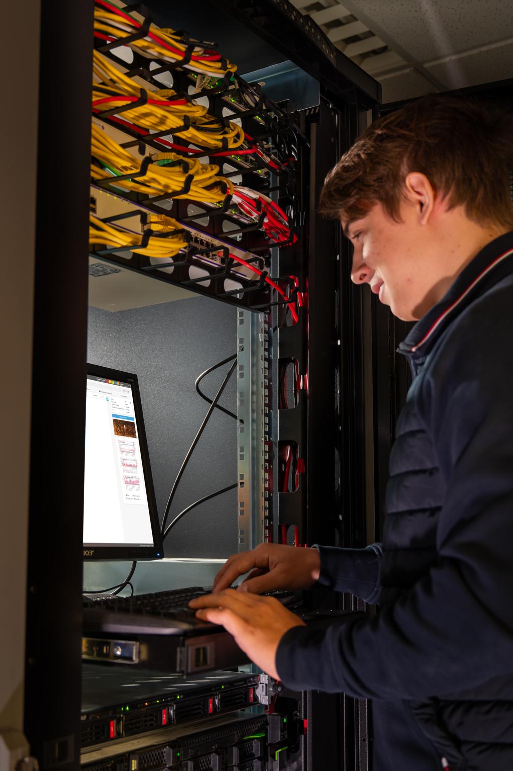 L'expertise technologique d'ATE-EB à Thise, au service de votre entreprise.